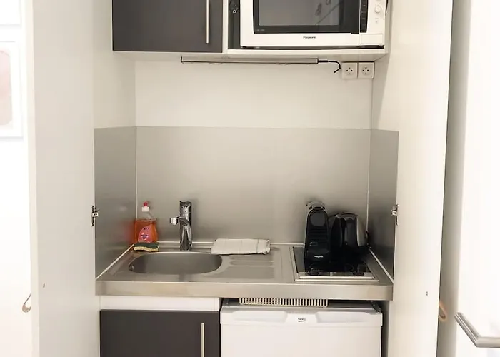 Cozy Studio/ 15min Ladefense/20min Champs Elysees Appartement Neuilly-sur-Seine